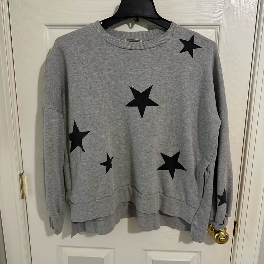 Zenana Black and Gray Star Crewneck with Pockets